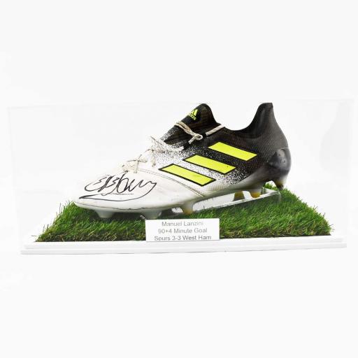 Double-Boot-Grass-Effect-With-Inscription.jpg3.jpg