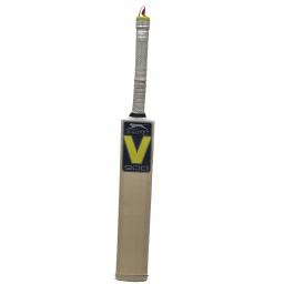 Cricket Bat Vertical Image 1.png